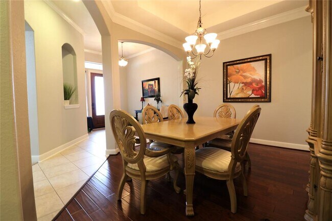 Building Photo - 6126 Emberwood Falls Dr