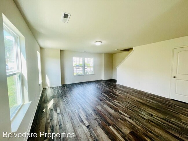Building Photo - 3 br, 2.5 bath House - 477 Sandybrooke Dr