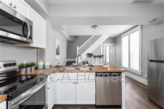 Photo - 1024 Orange St House