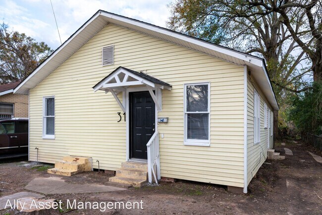 Building Photo - 3 br, 2 bath House - 31 Gordon Ave
