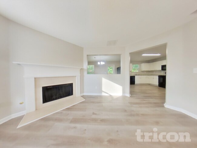 Building Photo - 1104 St Phillips Ct