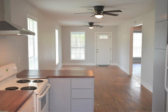 Foto del edificio - 2802 Winbern St
