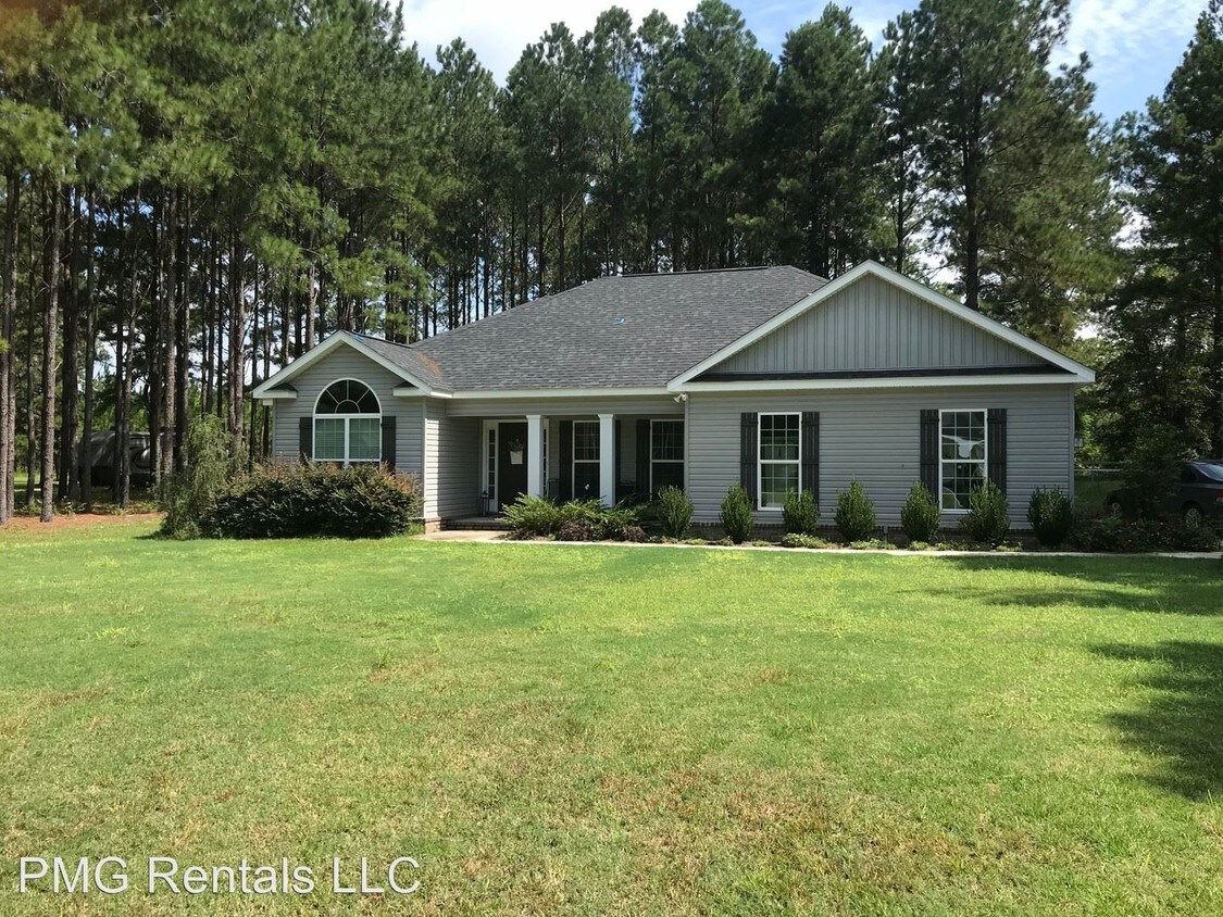1204 Brooklet S Dr, Brooklet, GA 30415 House Rental in Brooklet, GA