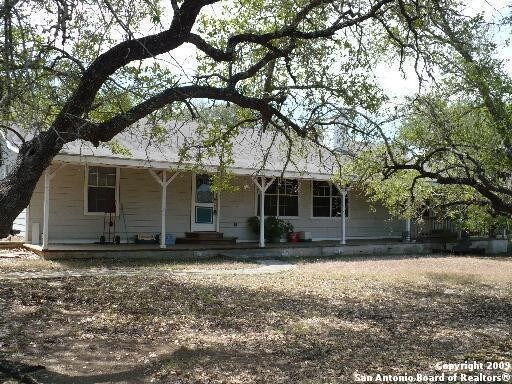 Foto principal - 187 River Trail Rd