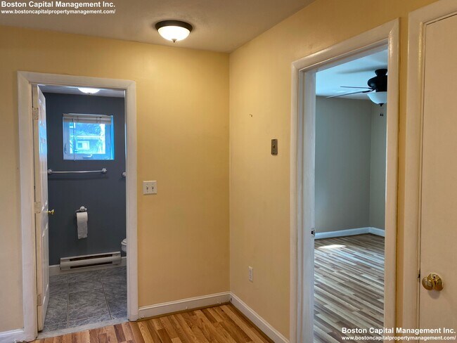 Building Photo - 859 Broadway