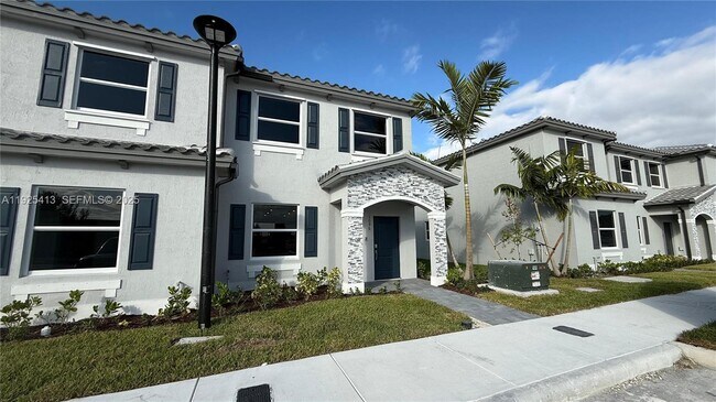 Foto del edificio - 1096 SE 2nd St