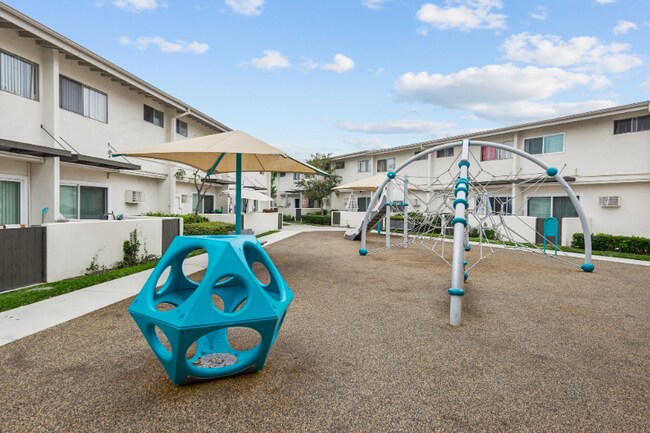 Foto del edificio - 15759 Francisquito Ave