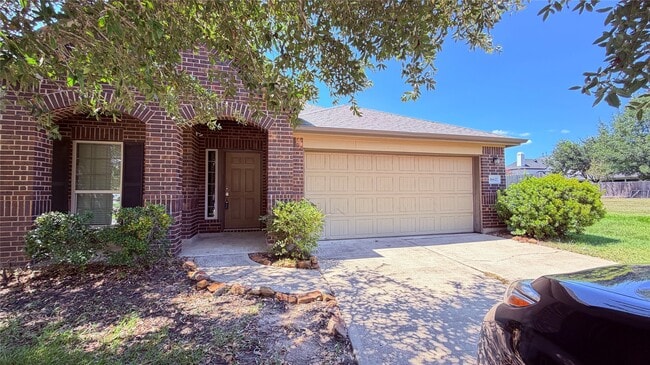 Building Photo - 16627 Fiesta Rose Ct