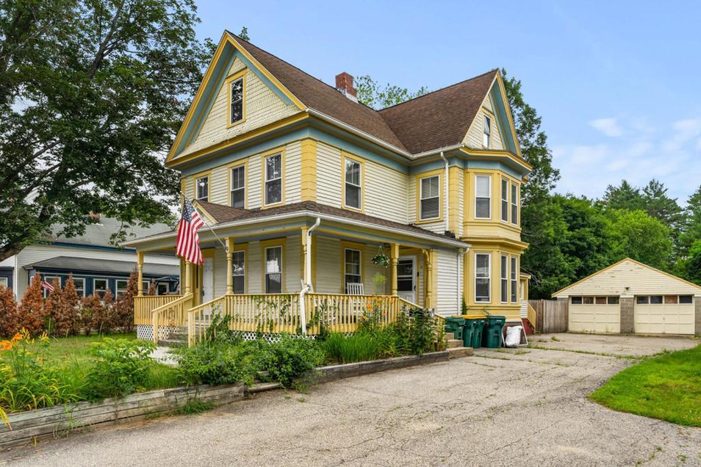 Primary Photo - 11 Green St
