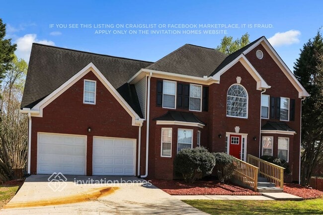 Building Photo - 729 Coach Way