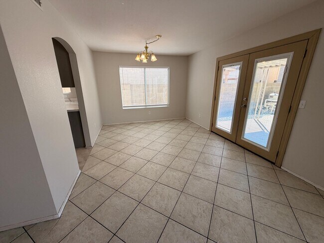 Foto del edificio - 7611 W Cinnabar Ave