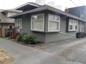 Building Photo - 455 14th Ave