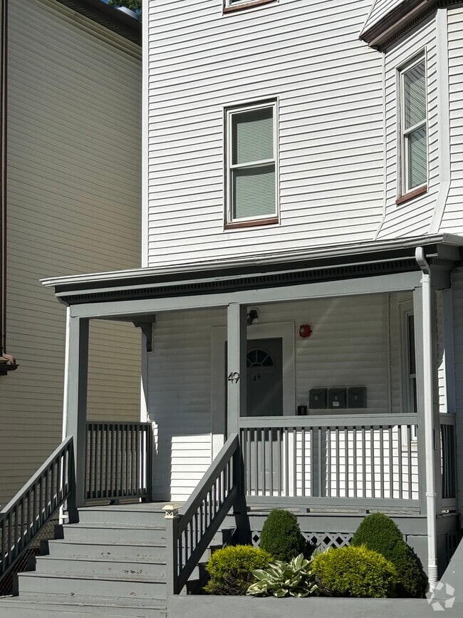 Building Photo - 49 Mozart St
