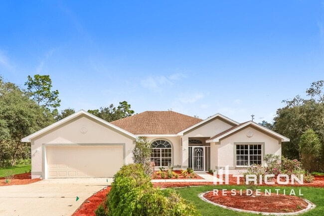 Building Photo - 39 Balsam St Building Photo - 39 Balsam St