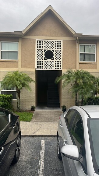 Building Photo - 2416 Swailes Dr
