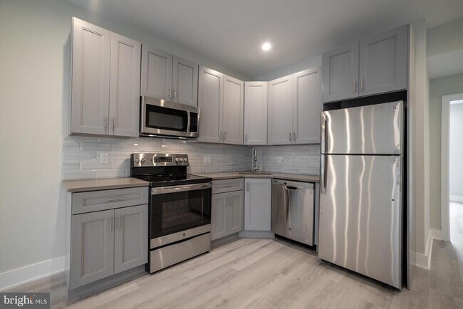 Building Photo - 4219 Filbert St