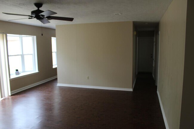 Building Photo - 1223 Neal Pickett Dr