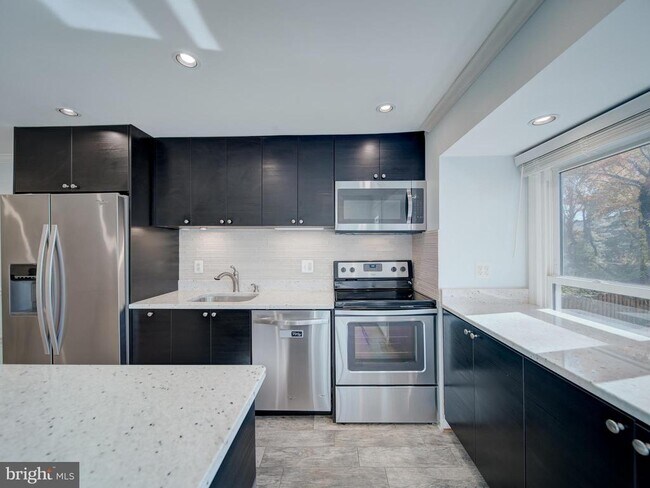 Foto del edificio - 6191 Little Valley Way