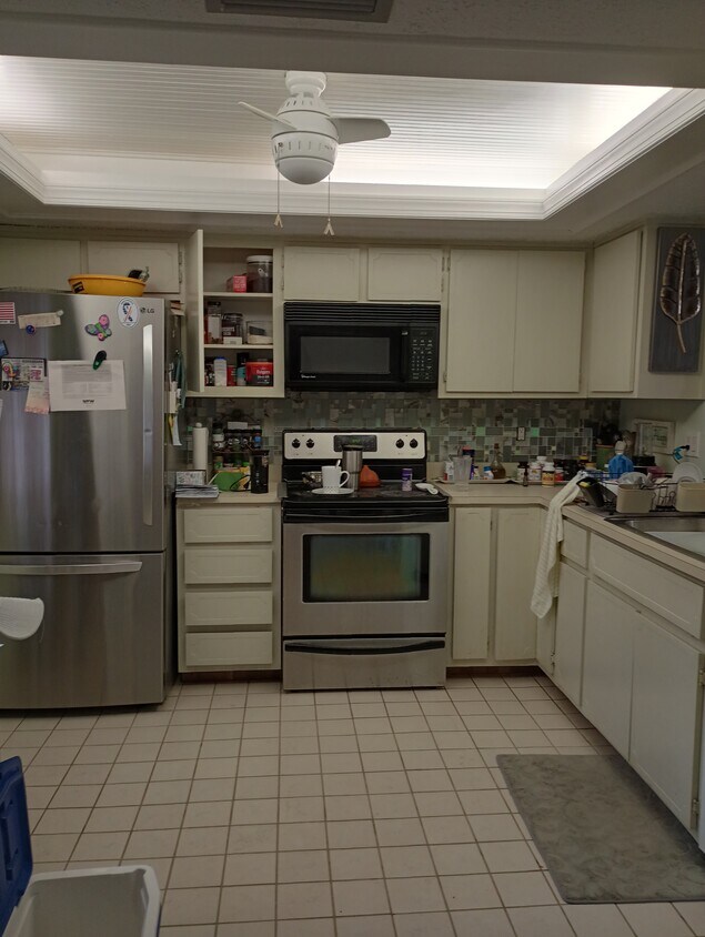 Foto del edificio - 3708 SE 12th Ave
