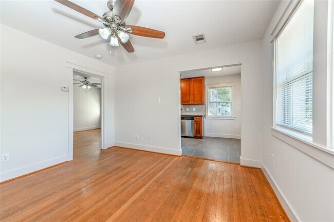 Foto del edificio - 3406 Norhill Blvd