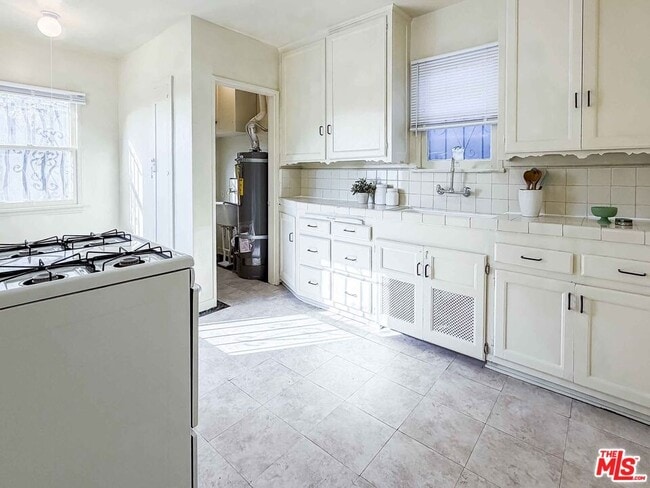 Foto del edificio - 3427 12th Ave