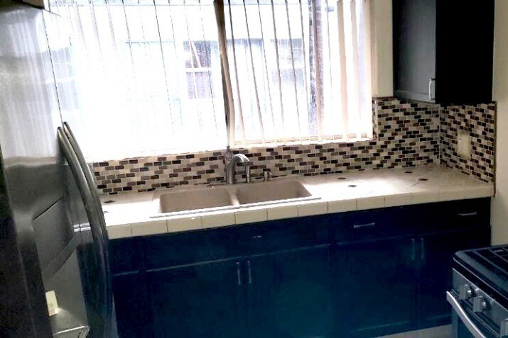 Foto principal - 317 S Kenmore Ave