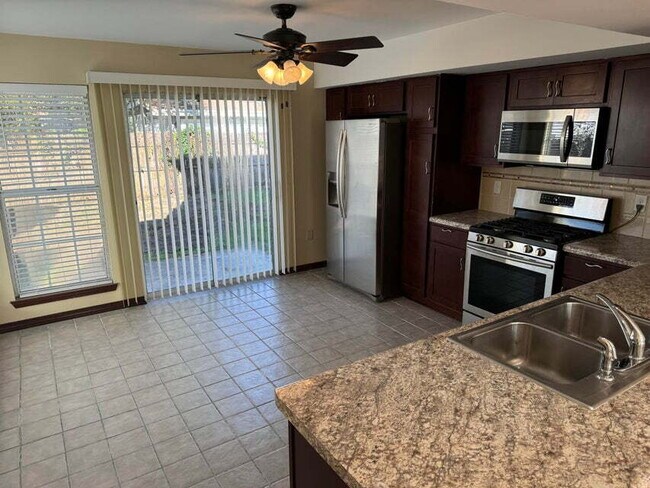 Foto del edificio - "Charming 3-Bedroom Home in Fort Walton Beach!"