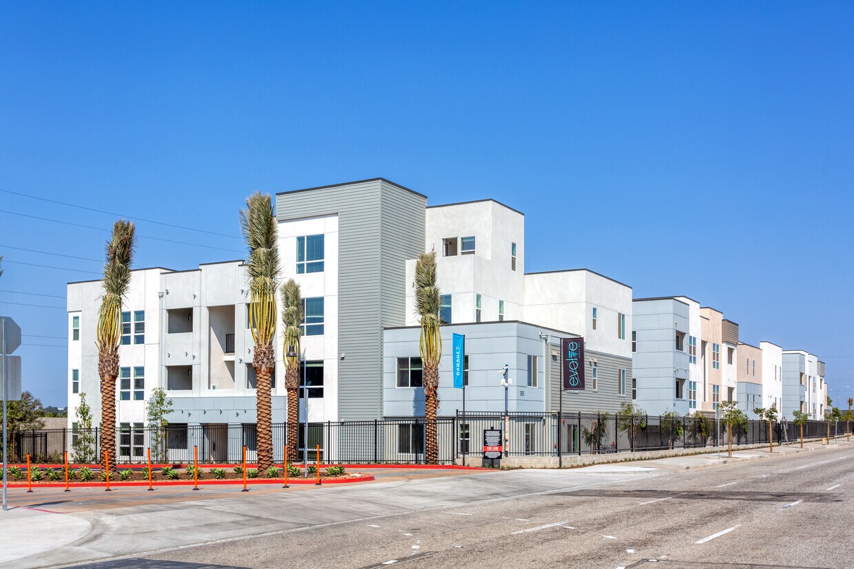 Evolve South Bay Apartments in Carson, CA Westside Rentals