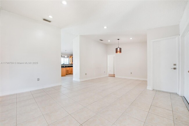 Foto del edificio - 12885 SW 207th Terrace