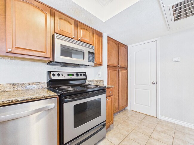 Foto del edificio - 3420 W Danbury Dr