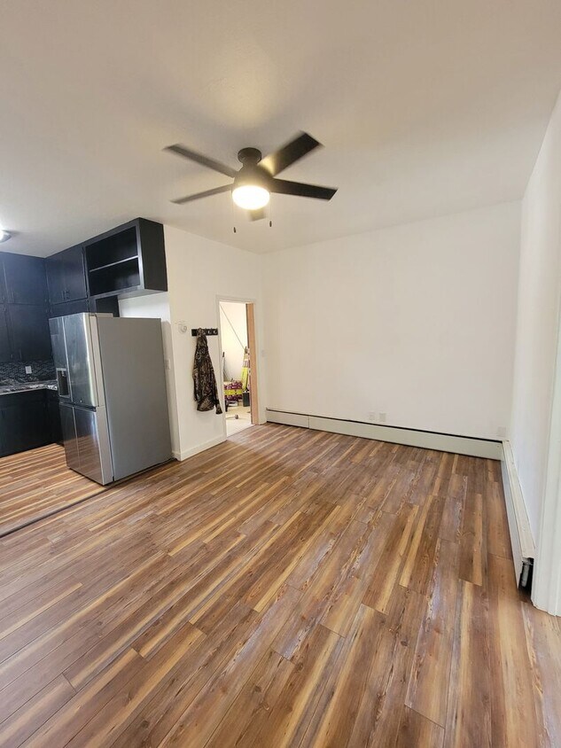 Foto principal - 1461 Laurene St
