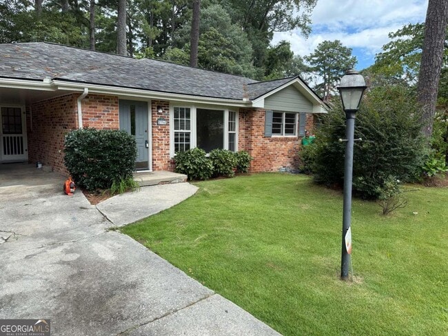 Building Photo - 2336 Arrow Cir
