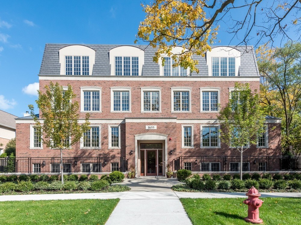 Foto principal - 1655 McGovern Ave