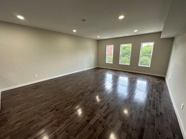 Foto del edificio - 3319 N 17th St