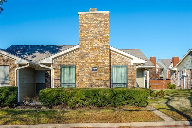 Foto principal - 1809 W Spring Creek Pkwy