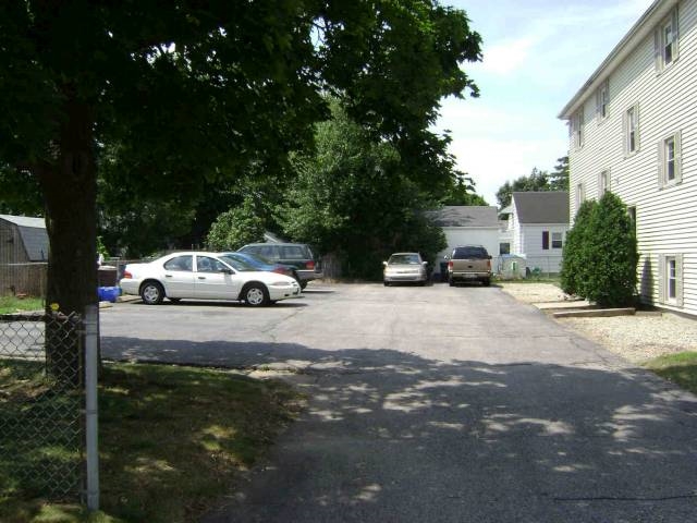 Building Photo - 45 Dodge St