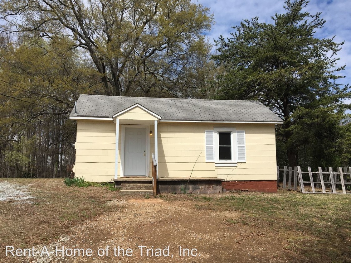 3820 West Ave, Greensboro, NC 27407 House Rental in Greensboro, NC