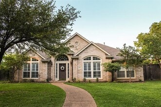 Building Photo - 7247 Brennans Dr