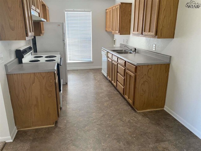 Building Photo - 4100 A LATRICIA Ln