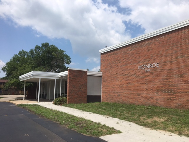 Foto del edificio - 3200 Pioneer Ave SE