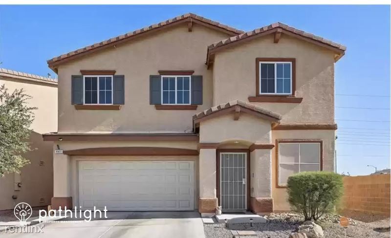 Primary Photo - 4 br, 2.5 bath House - 441 Pacific Moon Av...