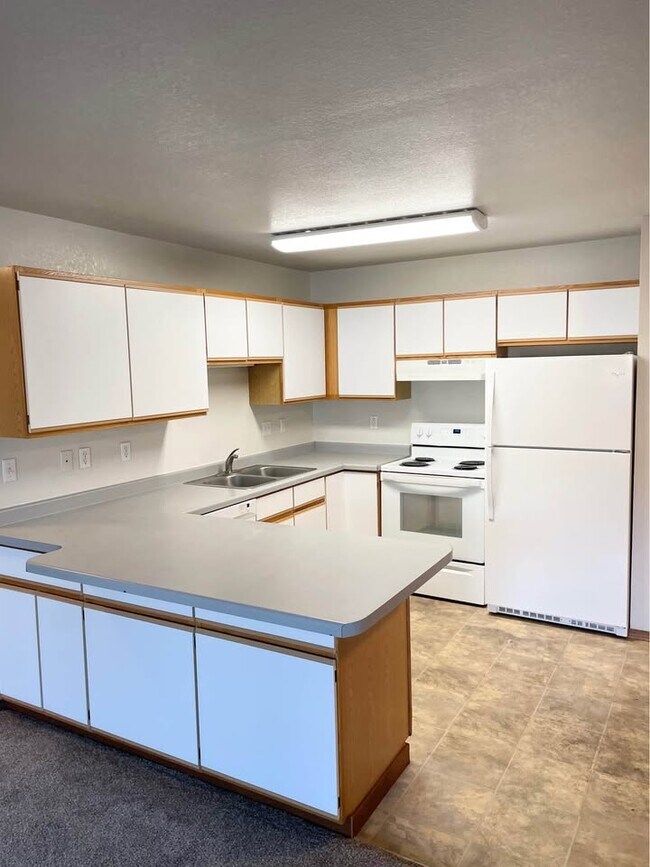 Foto del edificio - 2745 Glen Creek Pl