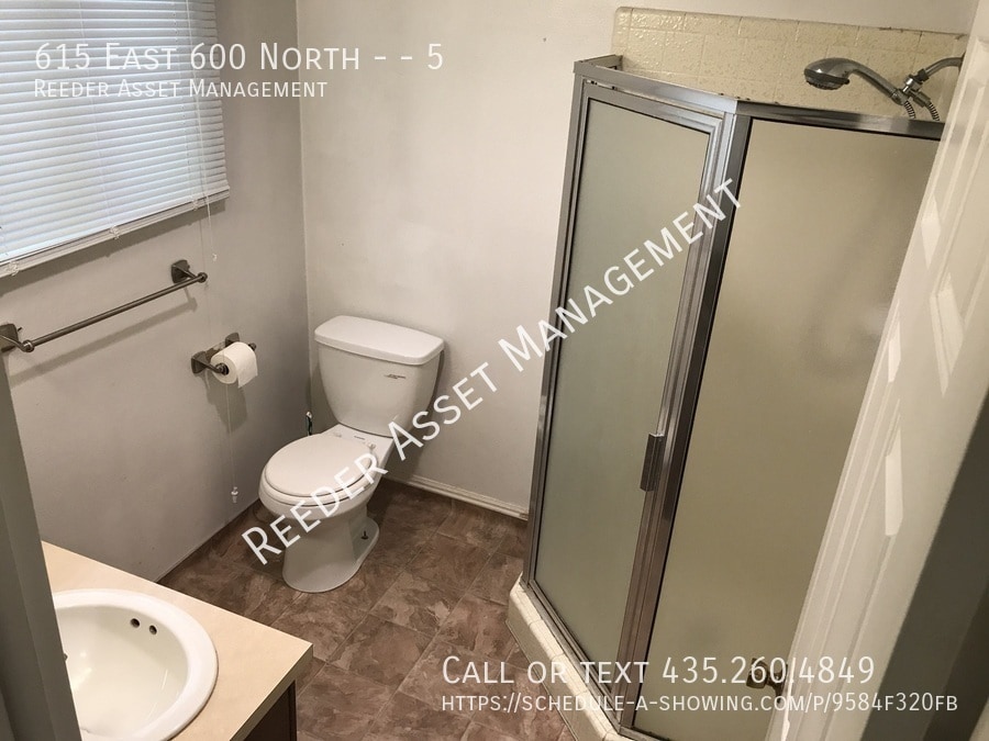Building Photo - 615 E 600 N