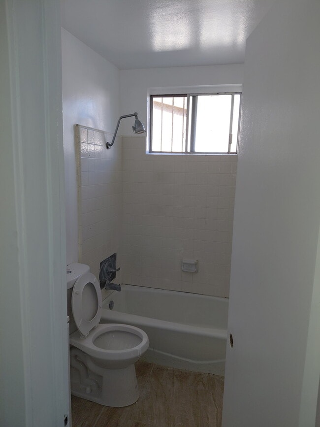 Foto del edificio - 4081 W 141st St