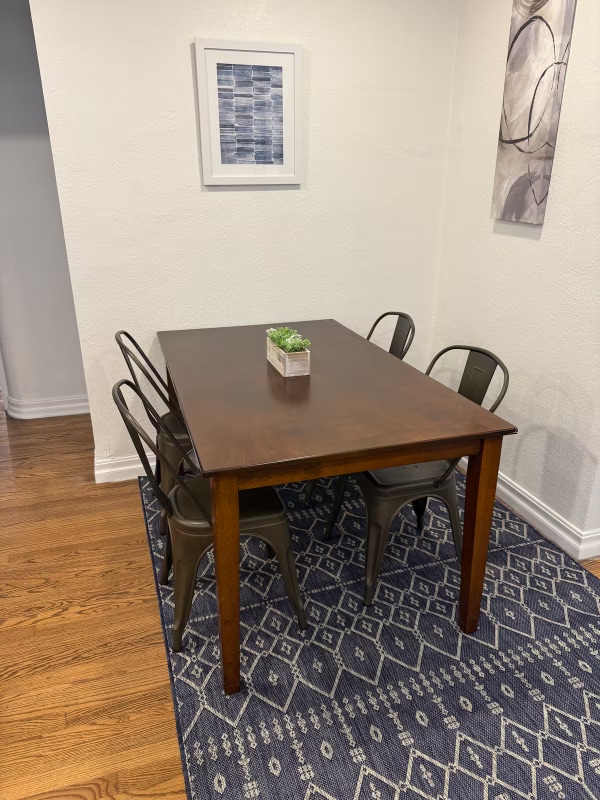 Foto del edificio - 1233 NE 14th St