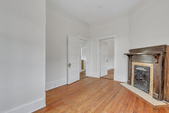 Front Bedroom - 1120 E 31st St