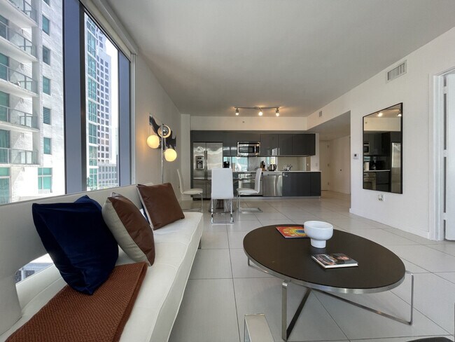 Foto del edificio - 2001 S Biscayne Blvd