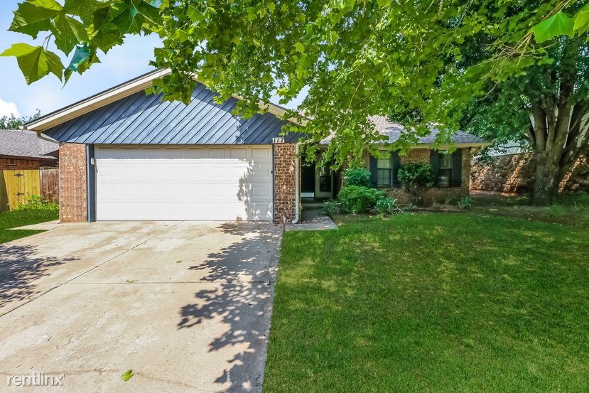 Primary Photo - 3 br, 2 bath House - 117 Blue Grass Ln