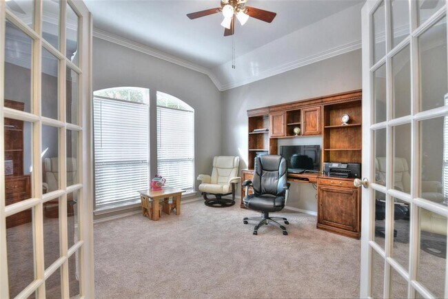Building Photo - 4927 Grapevine Lake Ct