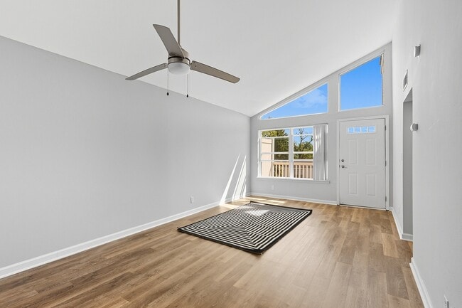 Ask Us About Our Renovated Apartments! - Fieldpointe of St. Louis